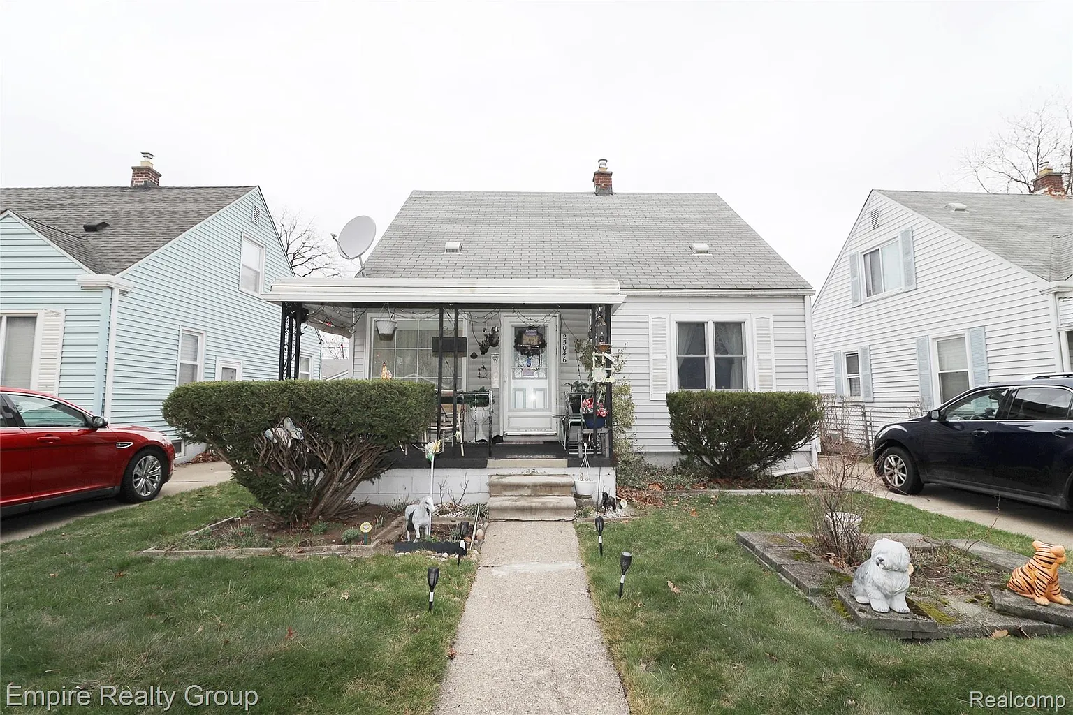 25046 Stanford St photo 1
