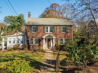 289 Woodward St, Newton, MA 02468
