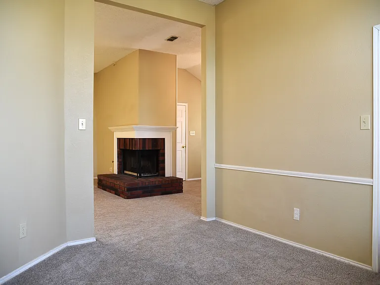 7025 Blalock Dr — Photo 14