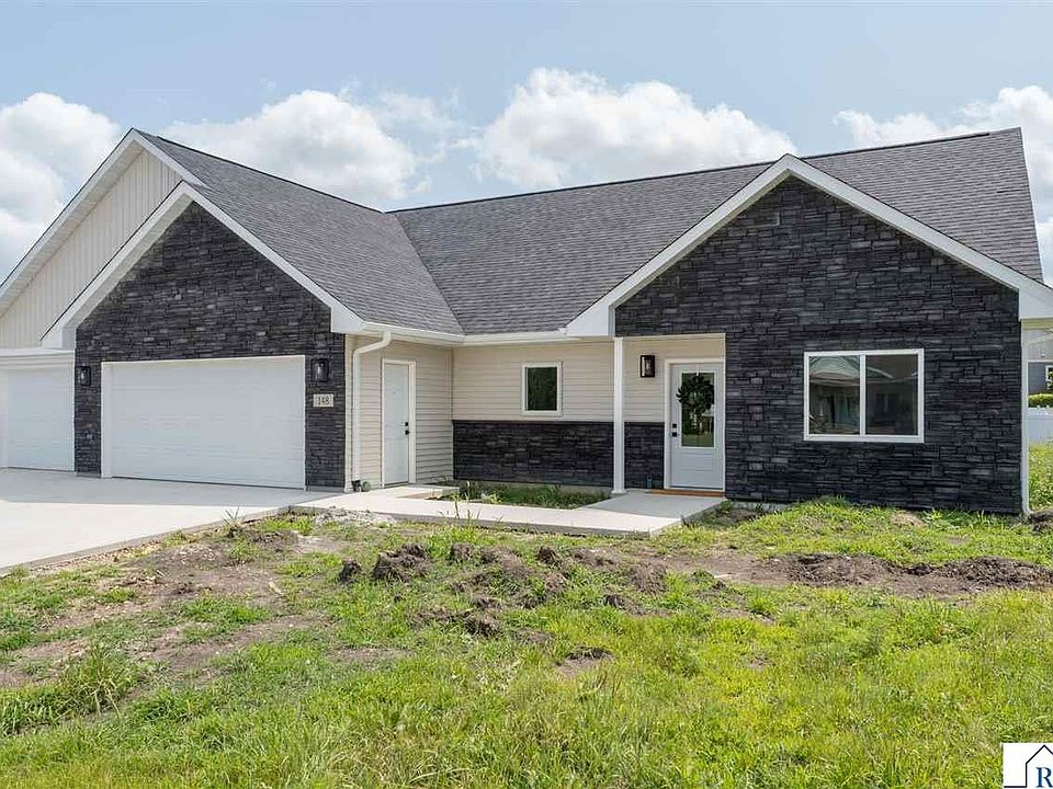 1st image of 148 Hidden Oaks Cir