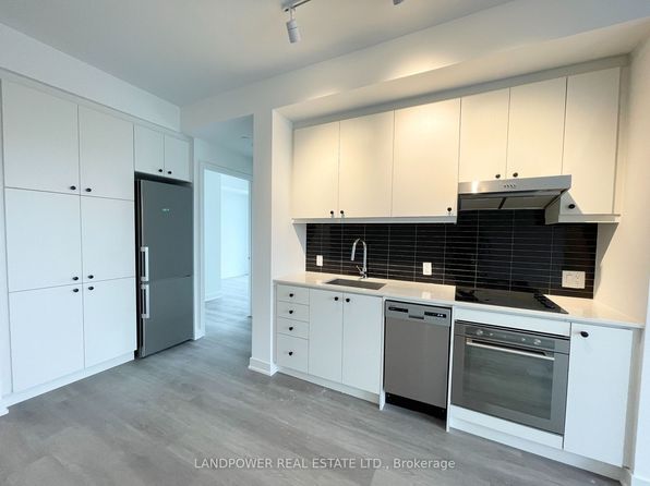 Minto Longbranch #4658 Apartments - 3580 Lake Shore Blvd W, Toronto, ON M8W  0C2 - Zumper