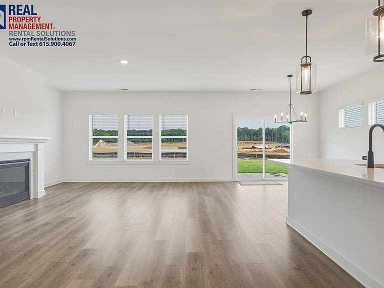 3728 Howland Ct — Photo 5
