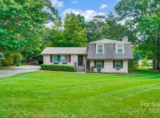 121 Pelham Ln, Fort Mill, SC 29715