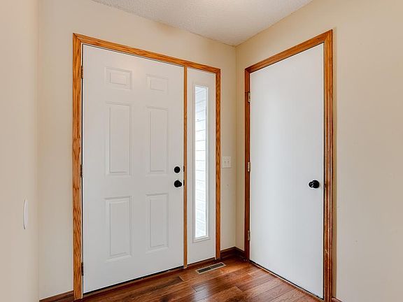 4th image of 15480 Danville Ave
