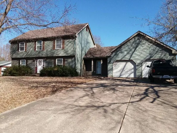 910 S Chester St, Steeleville, IL 62288