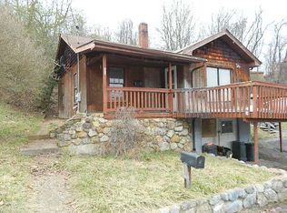 722&724 Park Ln, Pulaski, VA 24301