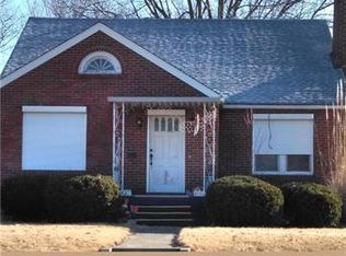 1405 Main St, Alton, IL 62002