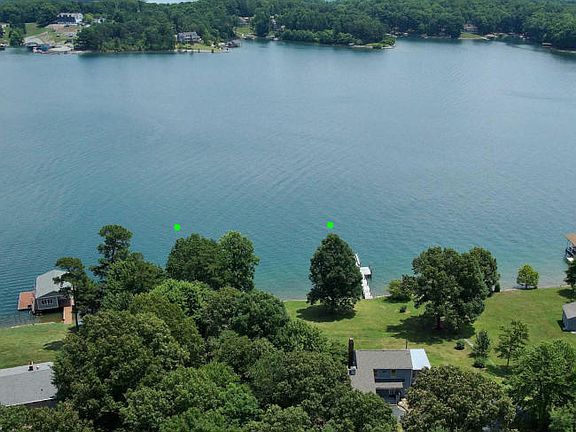 5th image of 206 Gross Point Dr