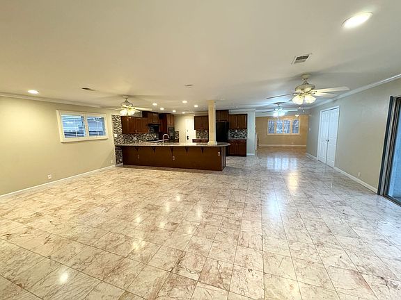 5th image of 8321 Davona Dr