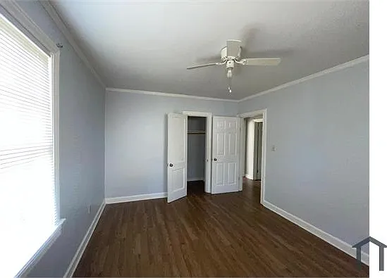 3761 Faxon Ave — Photo 11