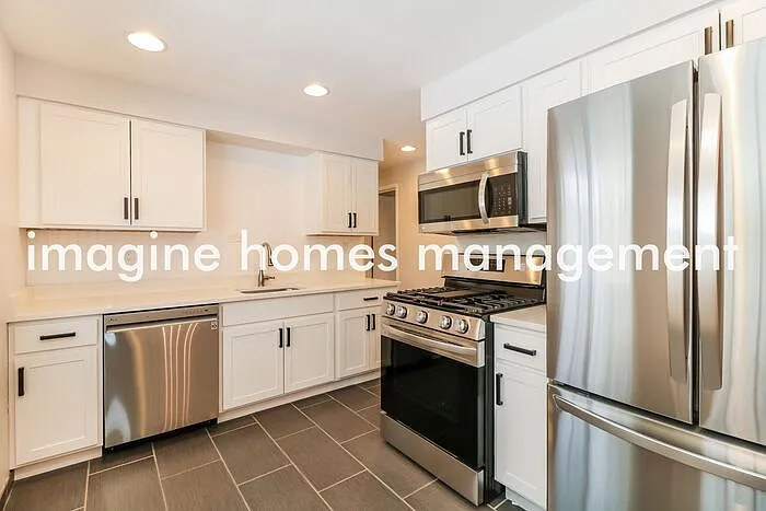 135 Anderson Rd — Photo 5