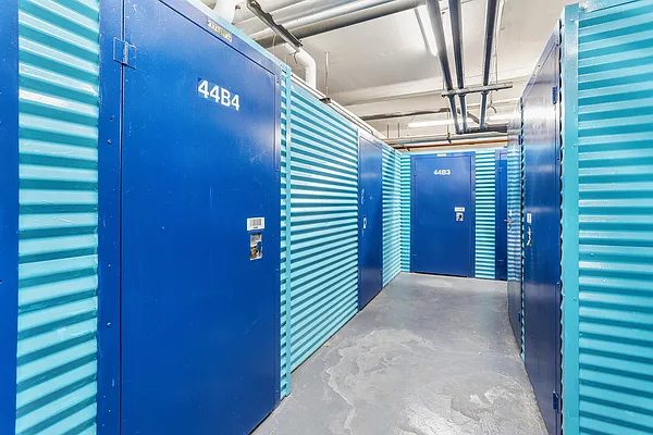 Sold by Daniel Gale Sotheby's International Realty | media 32