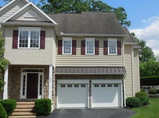 409 Wendover Way, Lancaster, PA 17603