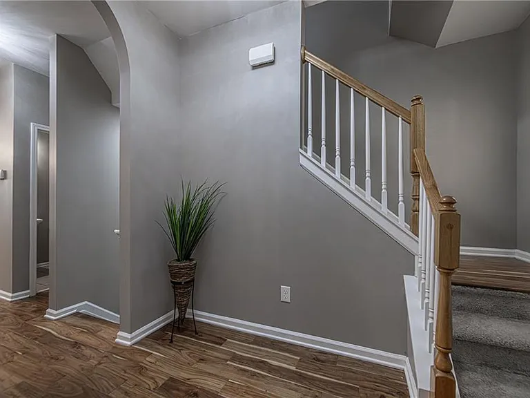 2657 Cedar Dr — Photo 6