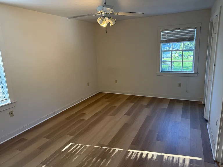 5516 Sawgrass Rd — Photo 11