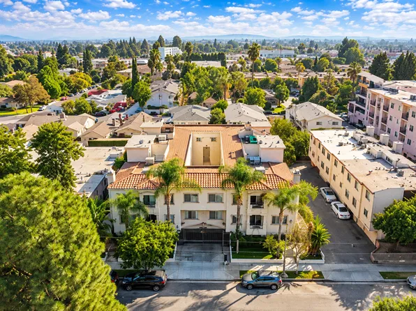 13620 Valerio St APT 3, Van Nuys, CA 91405