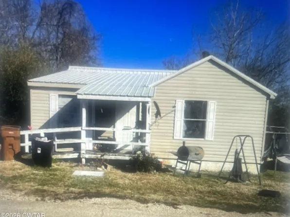 263 Reeves St, Lexington, TN 38351