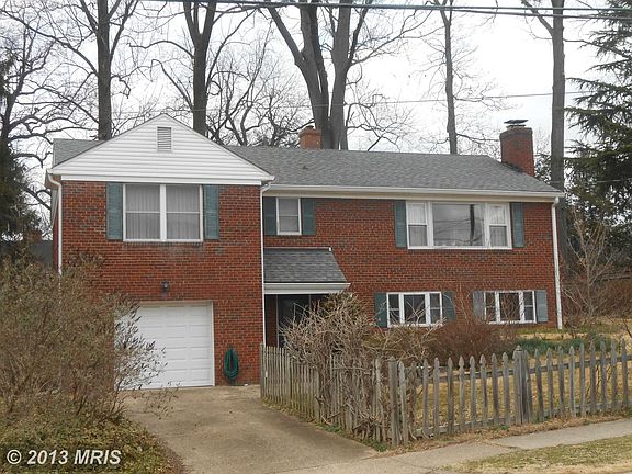 2nd image of 5205 Yorktown Blvd