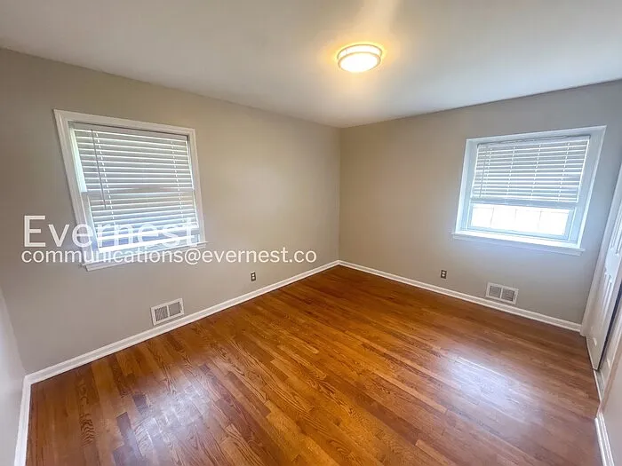6100 E 109th St — Photo 13