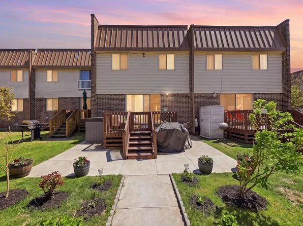808 Dudley Ct, Ventnor, NJ 08406