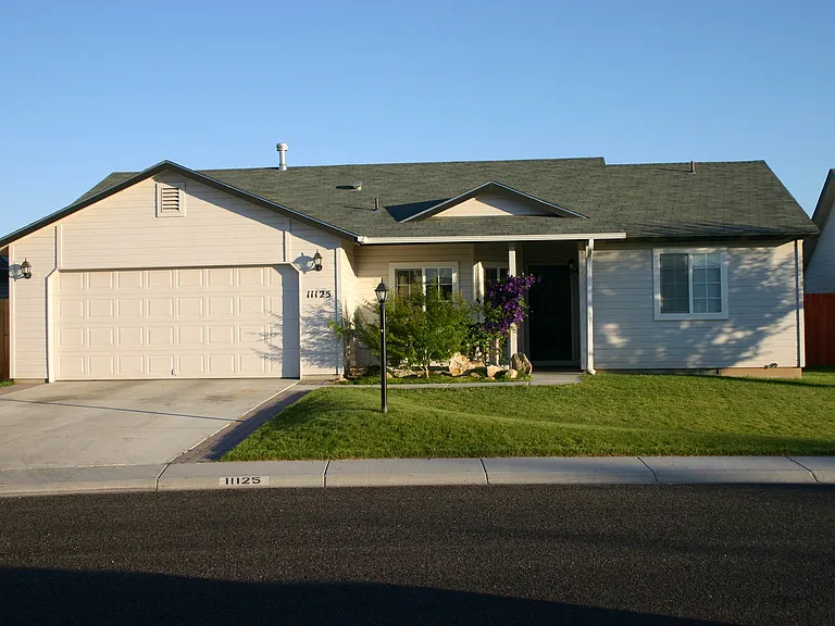 11125 W Abram Dr — Photo 2