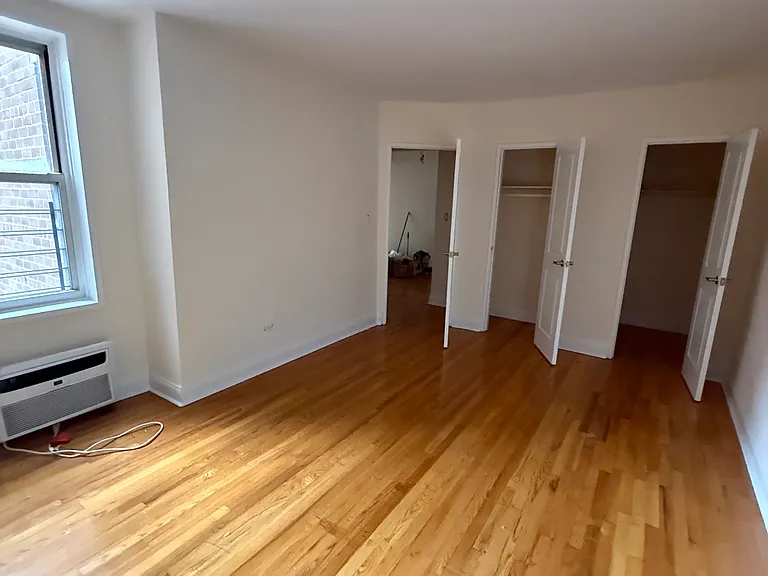 14355 41st Ave #4E — Photo 5