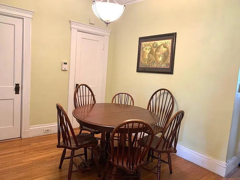 384 Riverway #4 — Photo 4