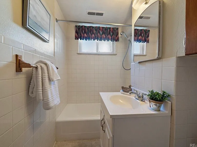 8485 W 52nd Ave — Photo 8