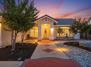 3570 Old Lantern Dr, Redding, CA 96003