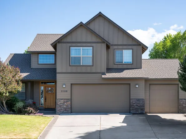 2108 NW Sterling Ave, Redmond, OR 97756