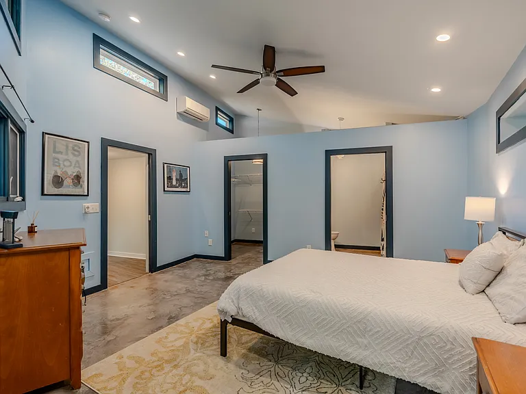 112 Scarlett St — Photo 13