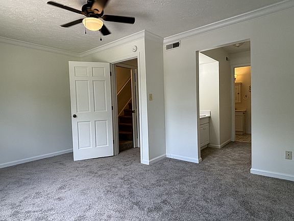 5th image of 624 E New York St #1