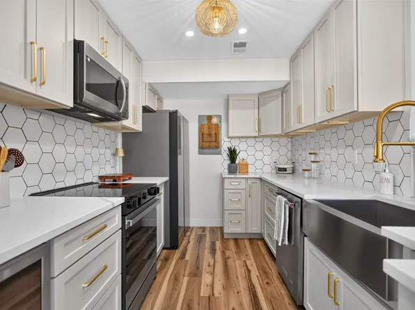 1101 Signal Ridge Pl, Rockwall, TX 75032