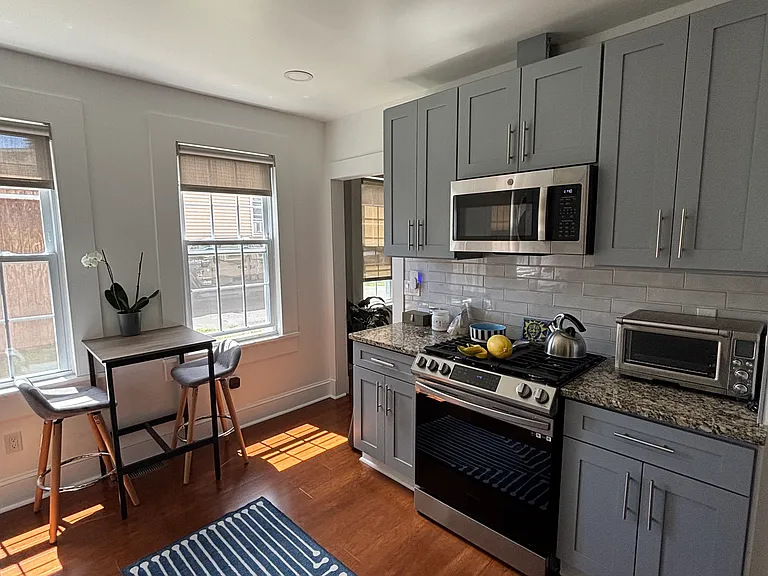 58 Harris St #1 — Photo 1