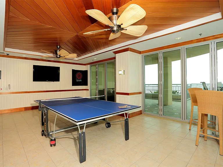 801 E Beach Dr #BC0412 — Photo 28
