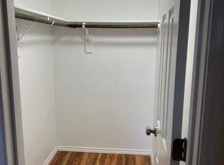 1421 S Beckley Rd APT 6, Red Oak, TX 75154