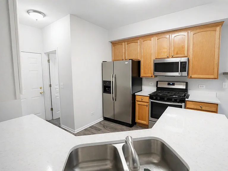 3224 Bromley Ln #3224 — Photo 11