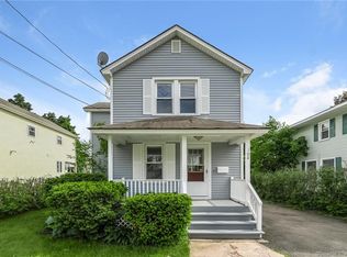 108 School St, Hamden, CT 06518