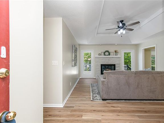 4th image of 13404 Park Hills Dr