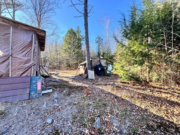 75 Half Township Road, Lincoln, ME 04457