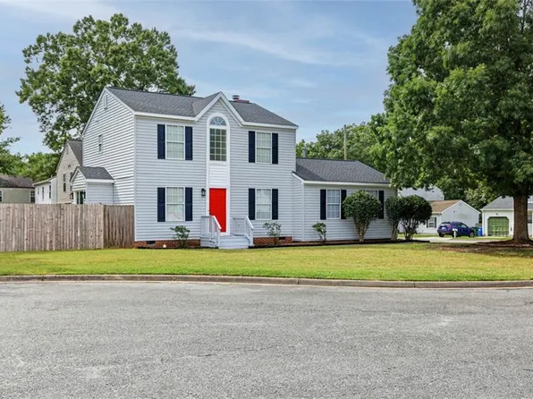714 Trails Ln, Newport News, VA 23608