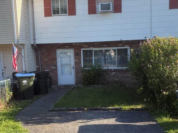 12 Northern Avenue, Walden, NY 12586