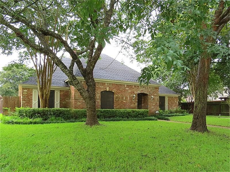 1st image of 18215 Spellbrook Dr