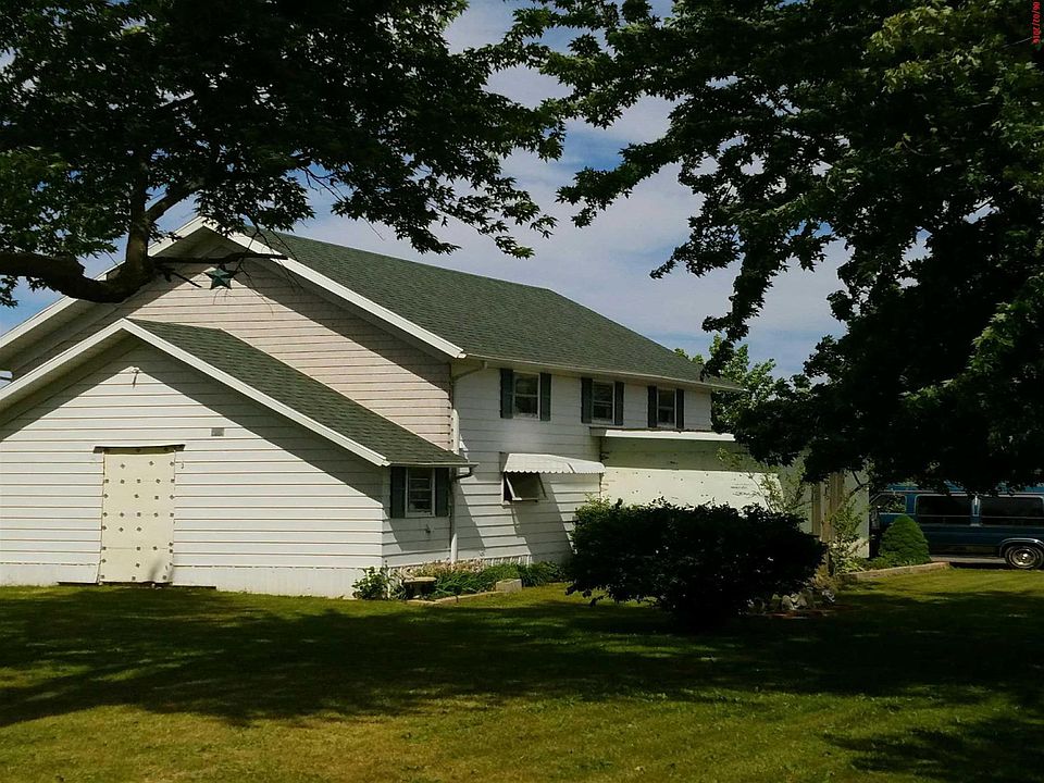 2nd image of 9573 Riga Hwy