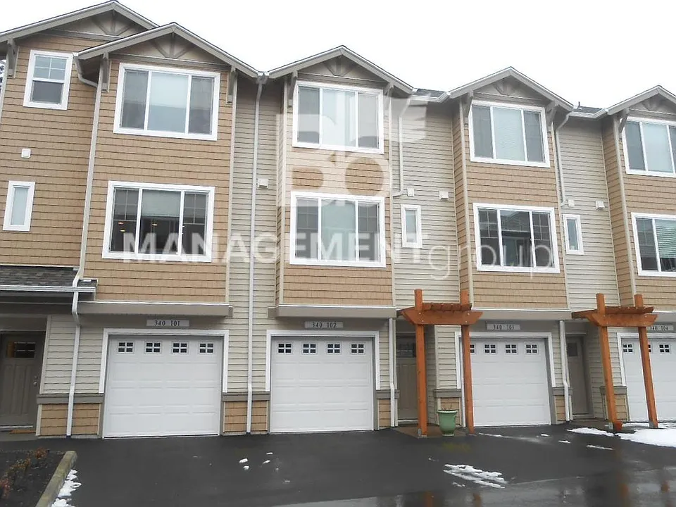 340 NW 116th Ave #101