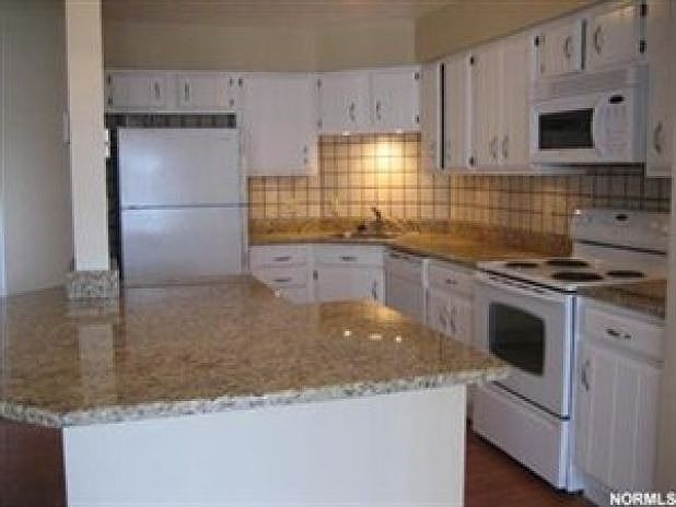 1st image of 12550 Lake Ave #310