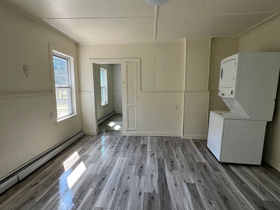 1st image of 16-20 Lake St Unit 2