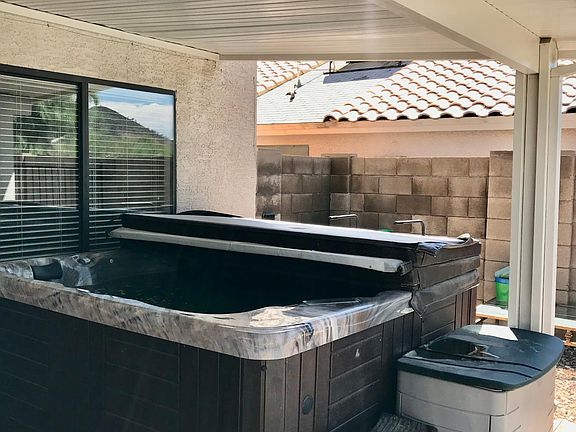 Hot Tub