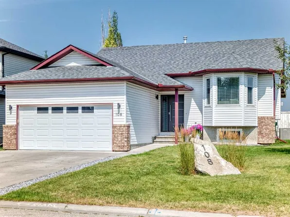 108 S High Ridge Pl NW, High River, AB T1V 1X8