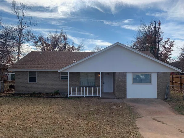 2621 W Orbit Dr, Guthrie, OK 73044